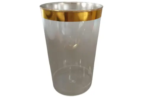 Premium Plastic Tableware (12)