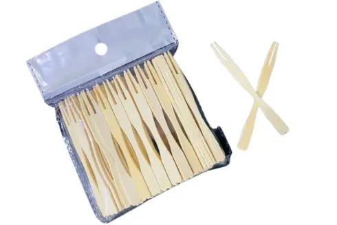 Wooden and Bamboo Fruit Fork (2)